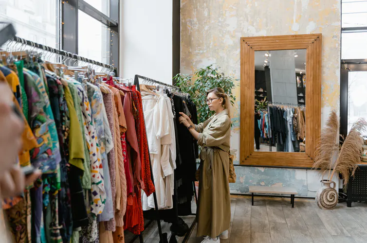 Do you shop for second-hand clothes? You’re likely to be more stylish